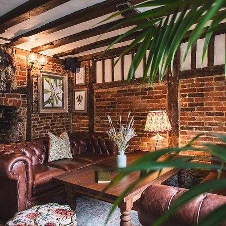 Bel And The Dragon-Odiham Hotel Exterior photo